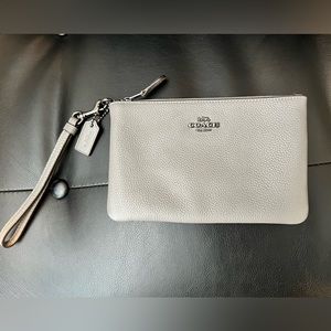 Preowned Gray Coach wristlet